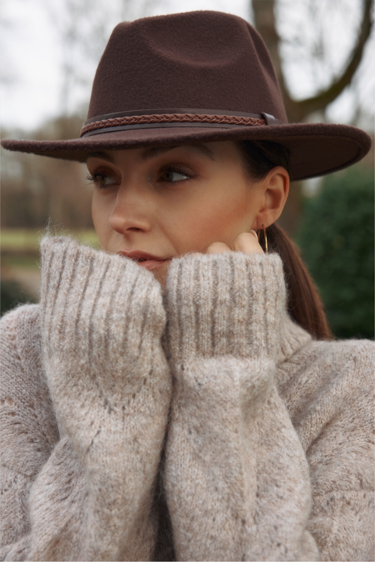 FASHION MEETS TRADITION 1